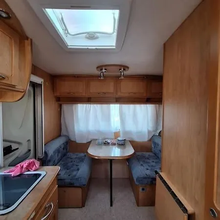 Caravana Oliveres Petita Apartment
